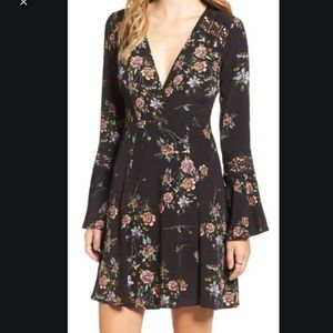 ASTR The Label Floral Bell Sleeve Sheath Dress